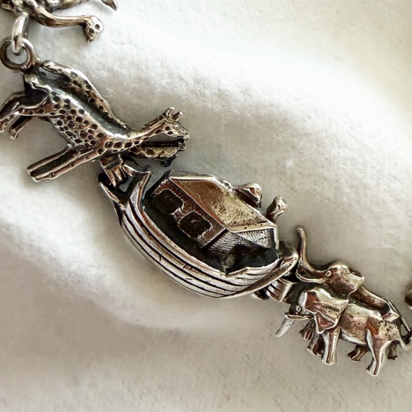 Sterling Silver Noah’s Ark Animal & Boat Bracelet - Picture 10 of 16